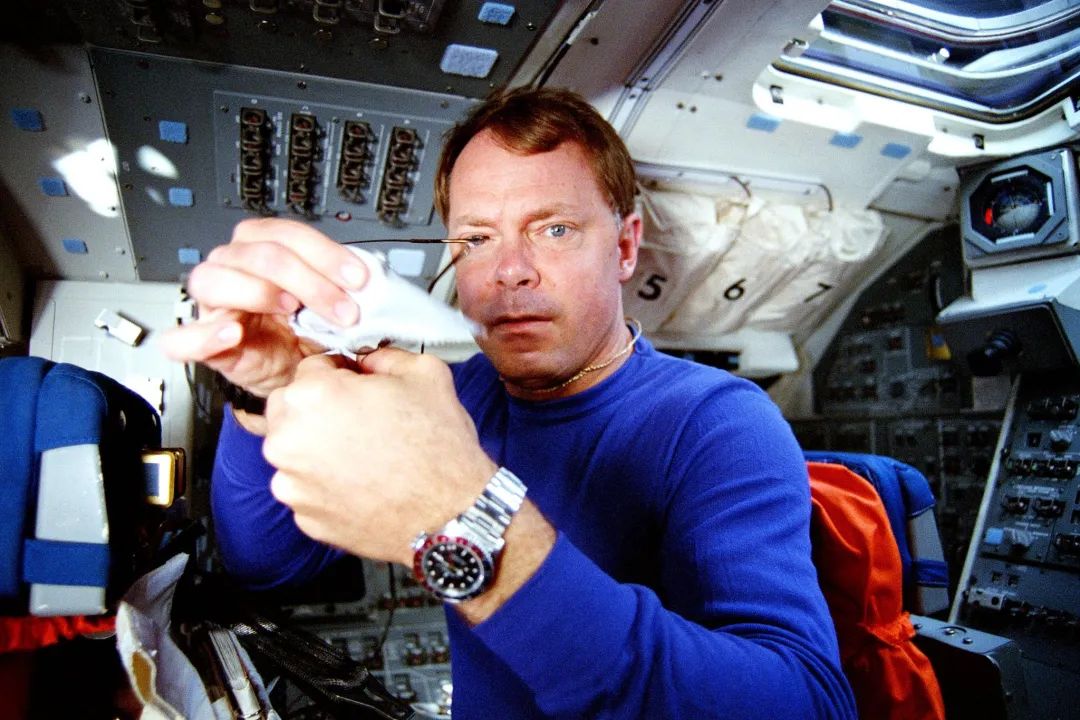 中国航天员手表飞亚达,航天表飞亚达