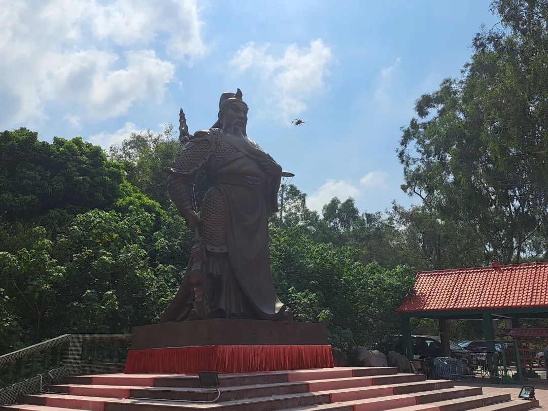 香港人为什么喜欢拜关羽,香港人为什么喜欢拜神