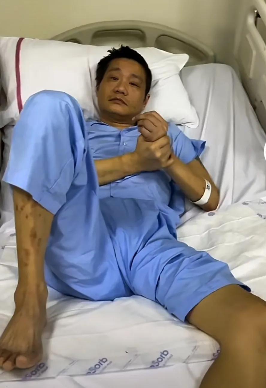 筑爱迪拜结硕果，同胞携手救国人