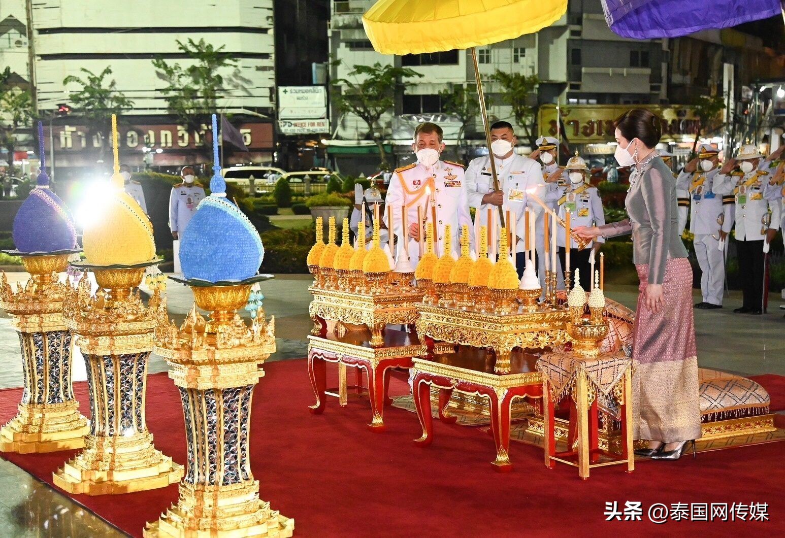 泰国国王出席英国国王加冕仪式,泰国国王携王后现身英王加冕礼