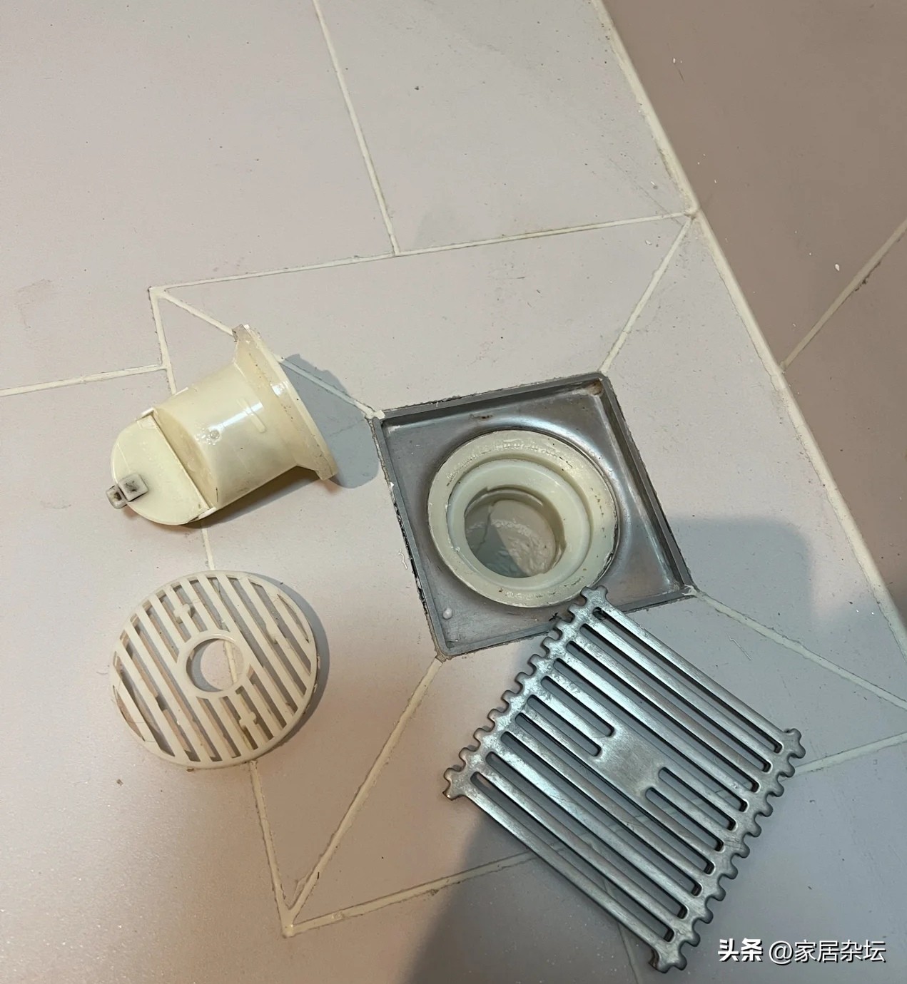 装修卫生间如何避免卫生间返臭,装修时注意这些卫生间绝对无异味