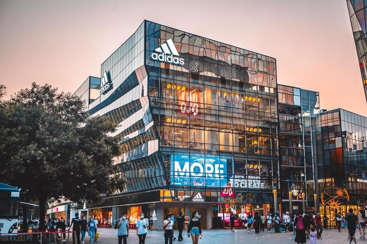 各运动品牌最值得购买的产品,除了滔搏运动还有哪些运动品牌