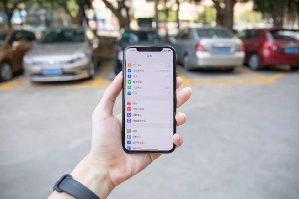 目前使用4g和5g手机有什么区别,5g手机跟4g手机到底有什么区别