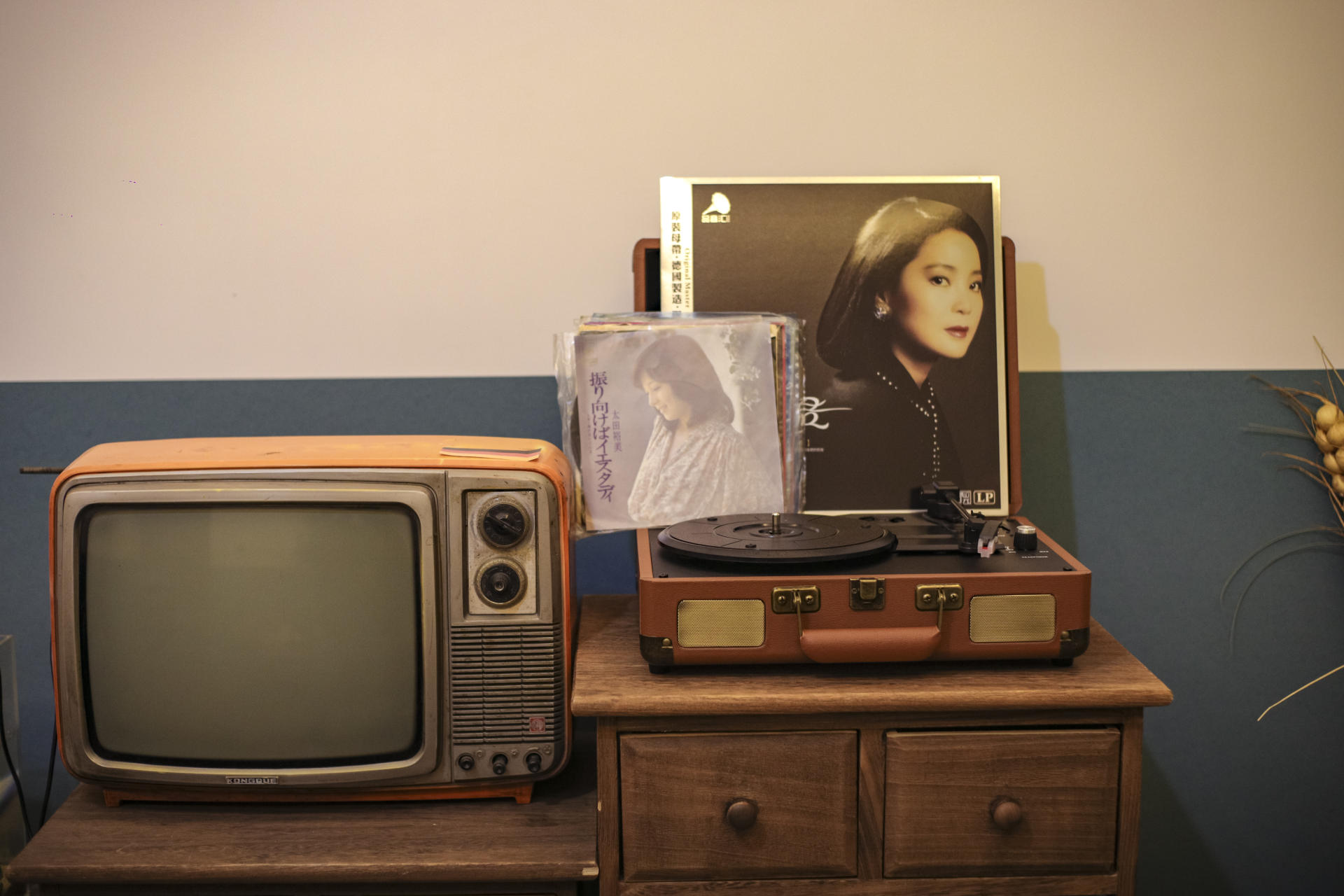 给自己的时光机：梵珐尼lp黑胶唱片机入手试听