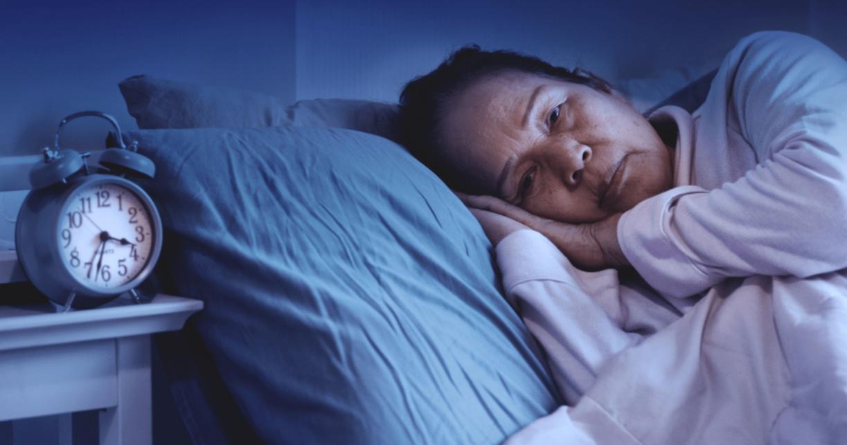 绝经几十年突然来月经什么情况,女性绝经后要小心3种情况找上门