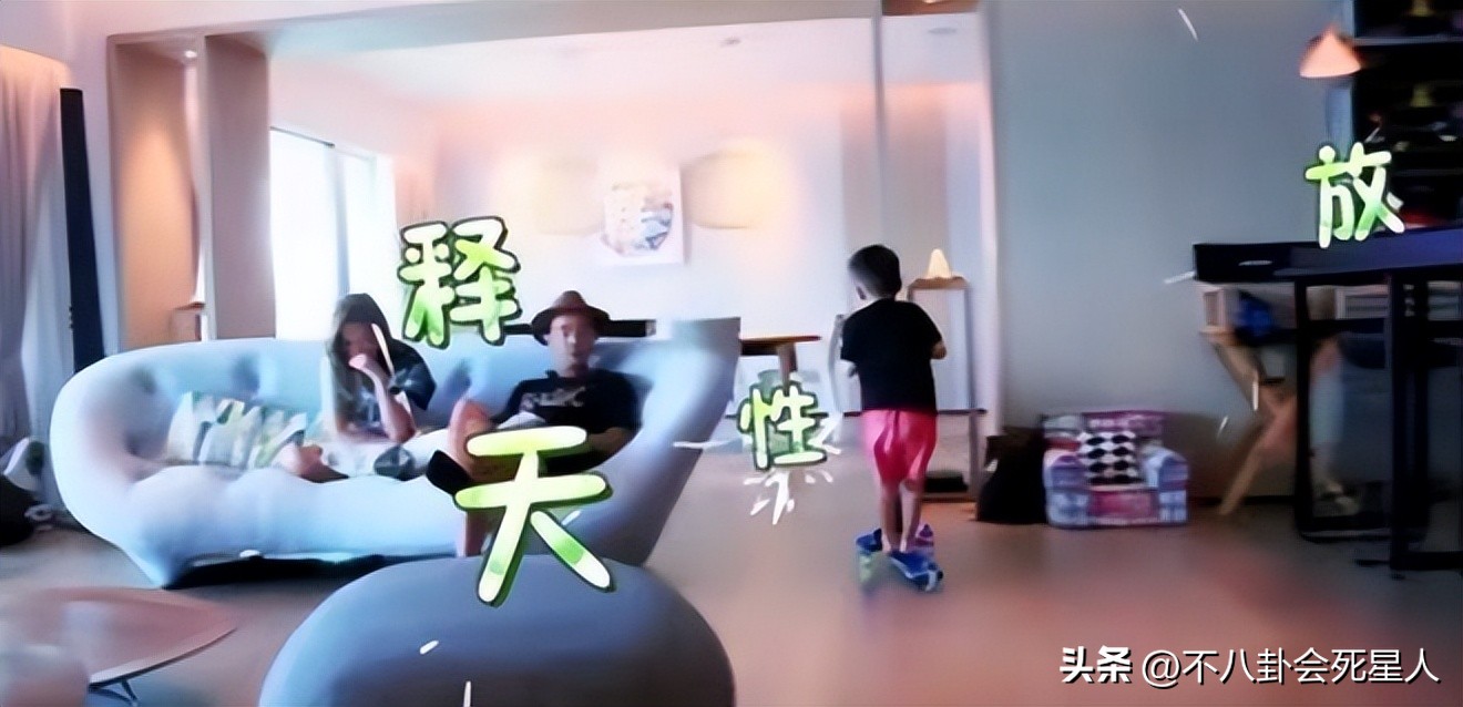 老牌港星在内地有多赚钱？李克勤狂买4套豪宅，何家劲豪车代步