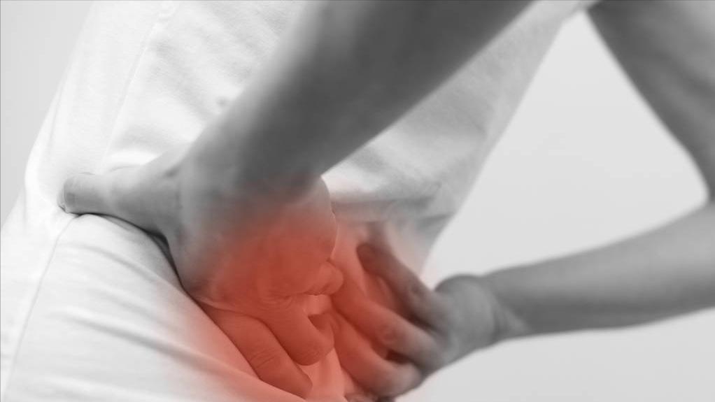 什么中药治疗肾虚导致的腰腿疼,肾虚型的腰腿疼中医怎样治疗