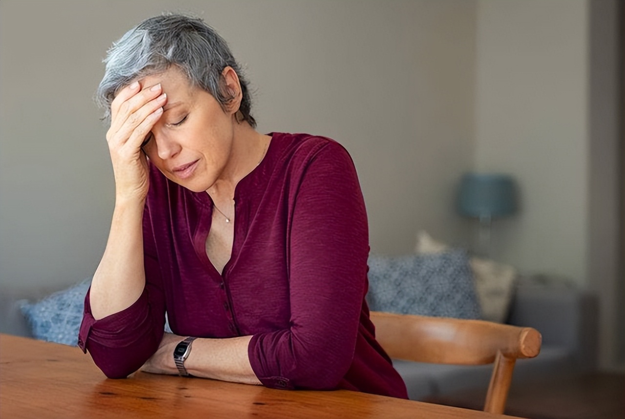 为什么女性绝经后，不愿过“夫妻生活”了？这个原因男女都要了解