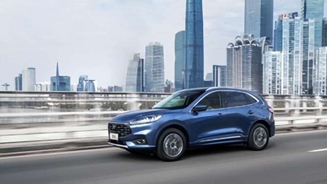 福特锐际安全碰撞测试,福特锐际安全性能和沃尔沃比