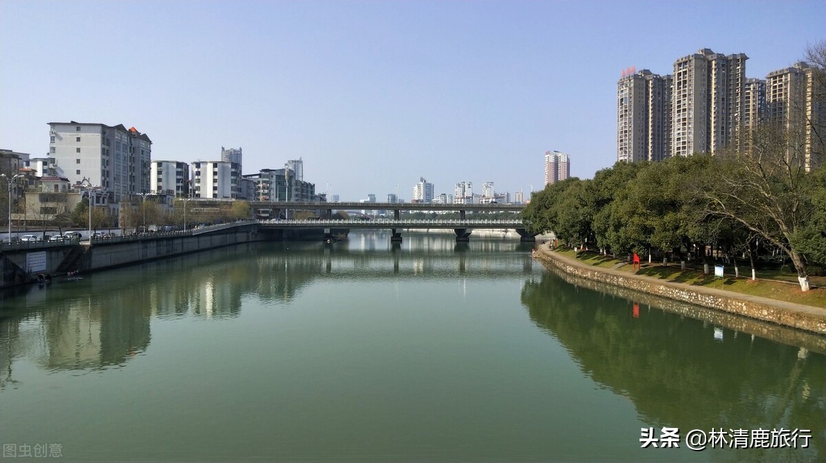 这座宜居之城,有优质天然温泉,空气佳环境好,在此生活很滋润