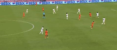 欧国联-荷兰4-1客胜比利时卢卡库伤退德佩双响邓弗里斯进球