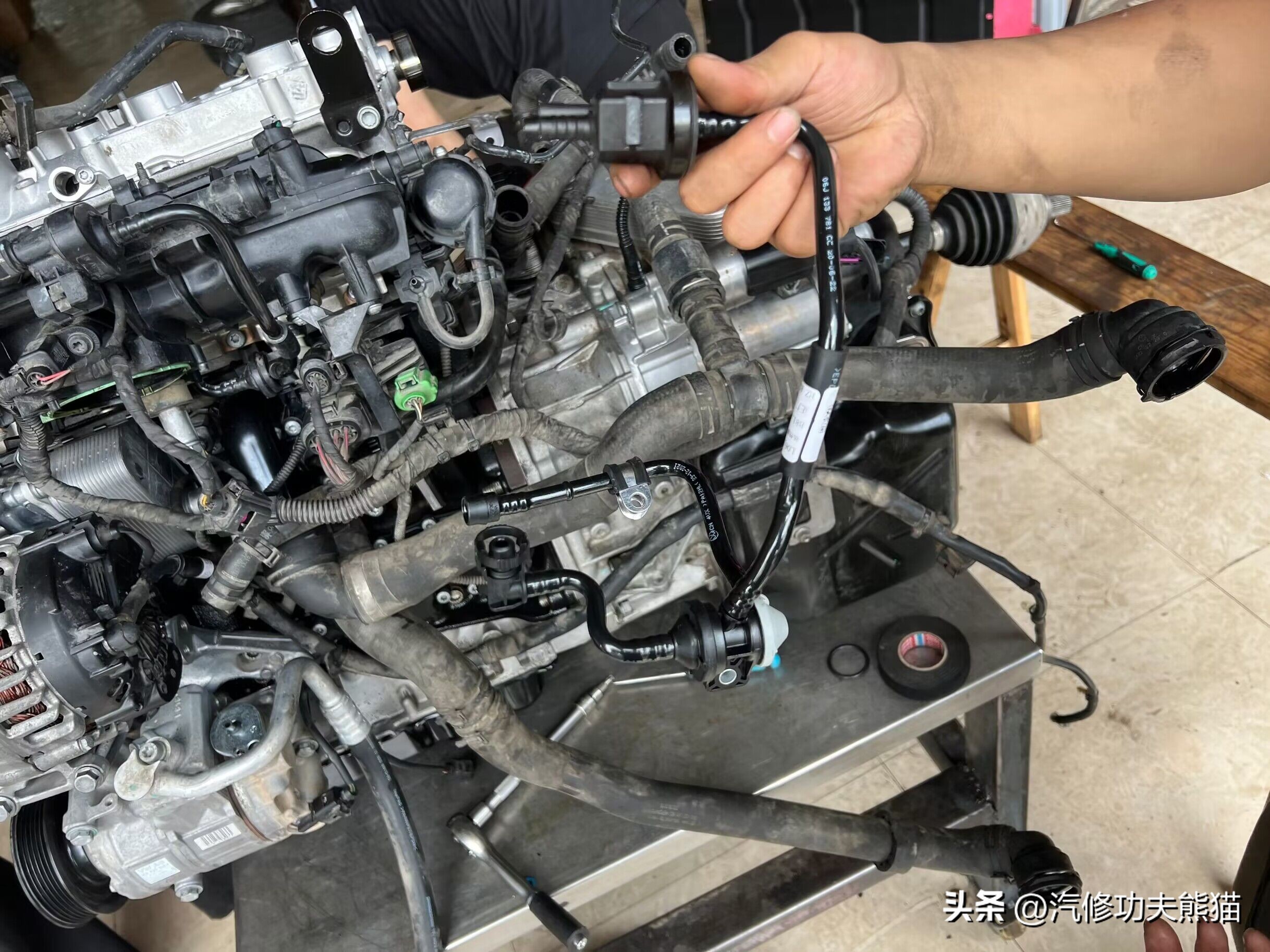 奥迪q3修车,奥迪q3烧机油大修发动机