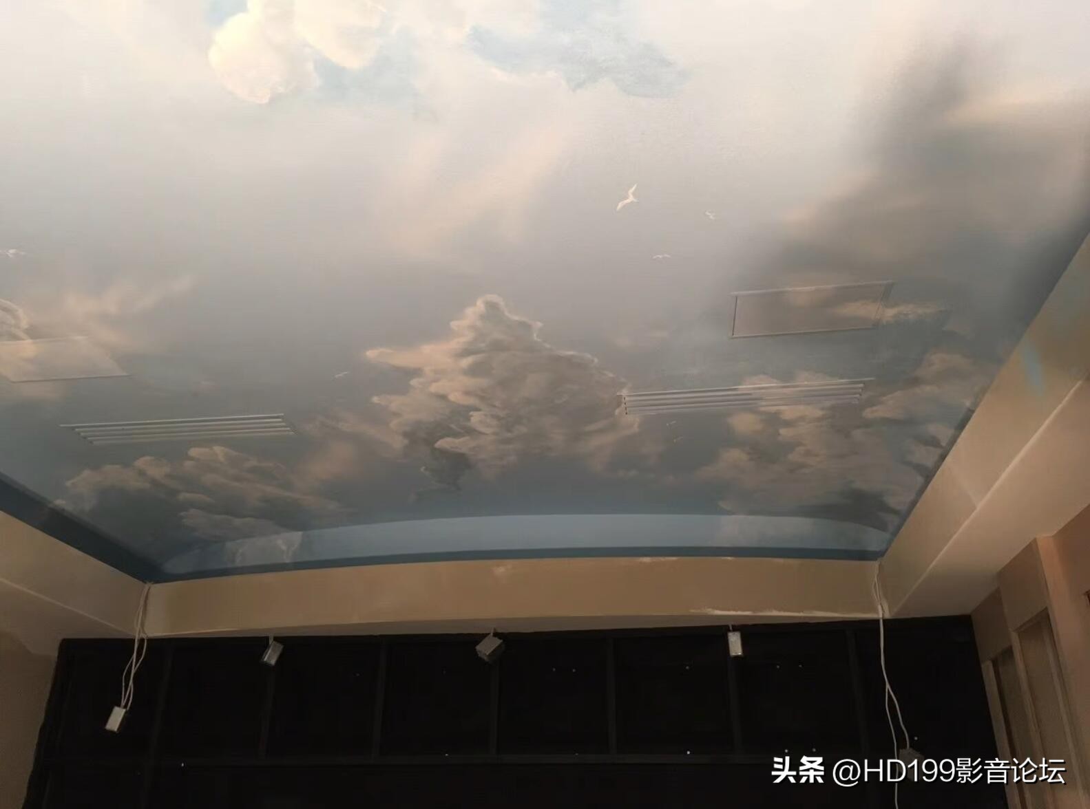 2022年5月AVS论坛最佳影音室案例-美国“土豪”的车库房中房