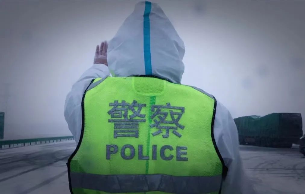 向坚守基层一线的最美劳动者致敬,致敬每一位坚守平凡岗位的劳动者