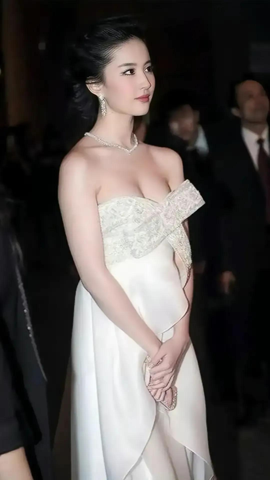 高清出水芙蓉美图欣赏,美得让人醉的美图