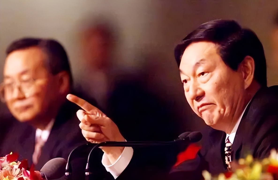 98年香港金融危机怎么化解的,索罗斯2019香港金融狙击战