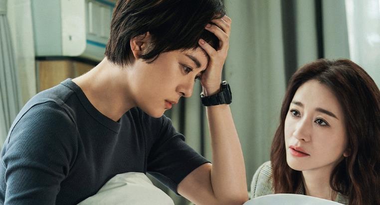 秦昊新剧床戏镜头太多被投诉，尺度大儿童不宜，网友怒骂很荒唐