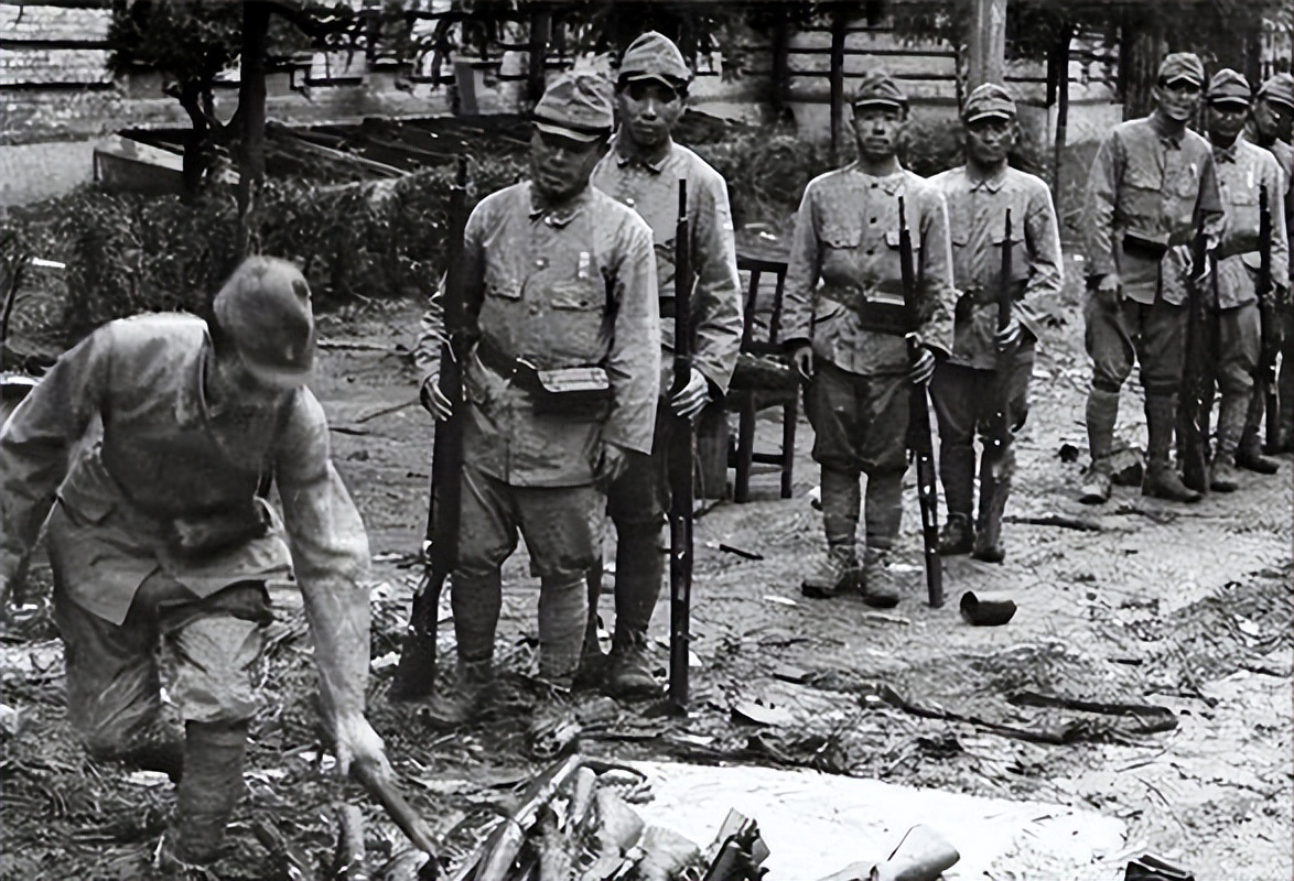真实录像1945年日本投降,真实录像1945年日本拒绝投降