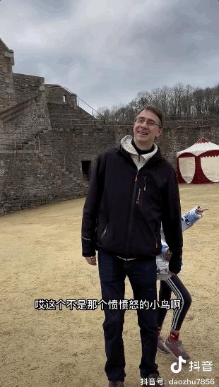 海南农村妹子嫁给剑桥学霸,海南人嫁给英国学霸妹妹家孩子