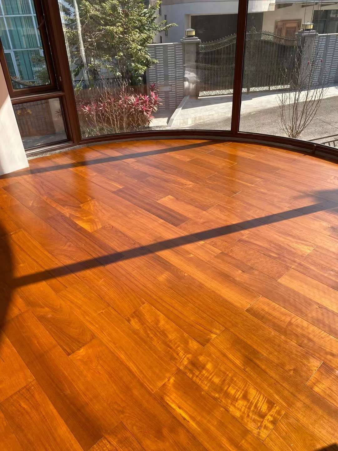 纯实木地热地板怎么选择,纯实木地热地板怎么选