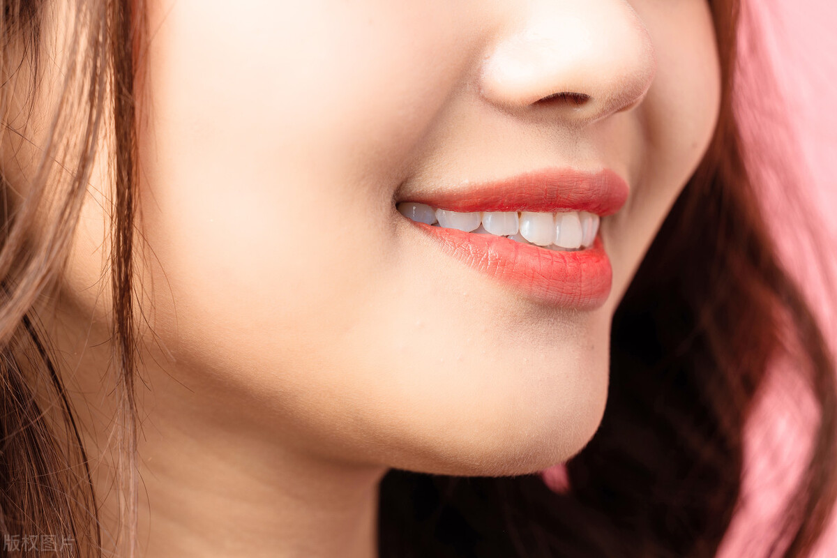 坚固恒牙：父亲寻找失踪的假牙之旅