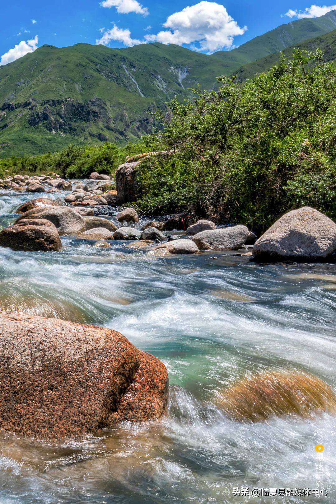现在甘肃临夏的风景是真美,甘肃临夏风光视频