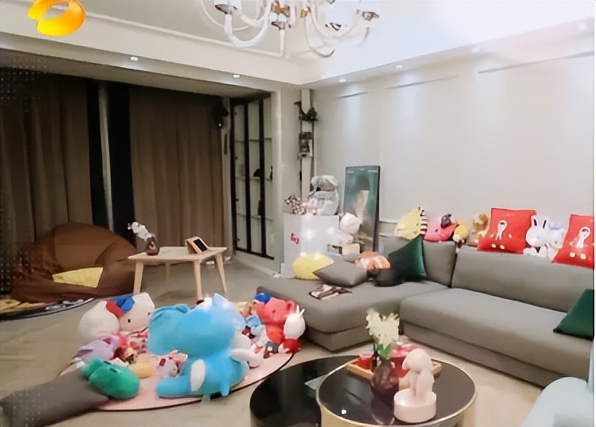 吴昕富豪,何炅海涛谈吴昕潘玮柏