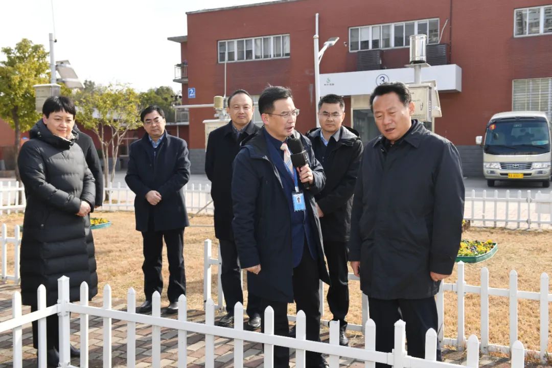 虞爱华调研企业及“水电气”供应保障工作