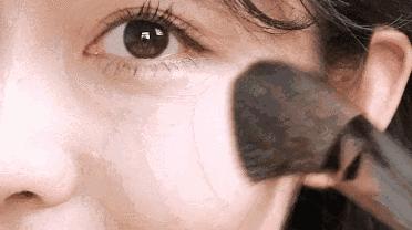 抢了妆前饭碗的面霜，帮你找到底妆开挂新技能