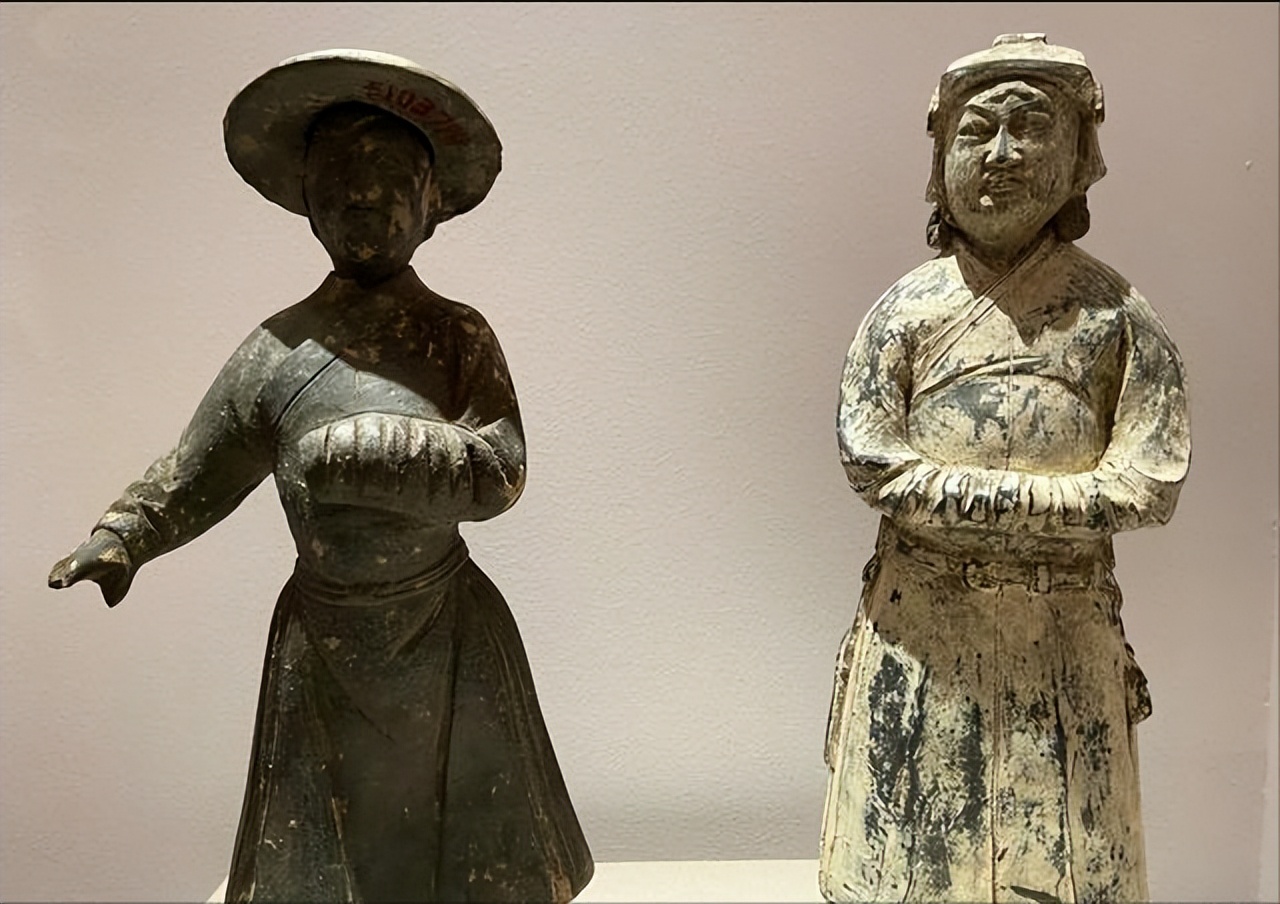 元代服饰特点是什么,元代服饰的特点是追求理性美