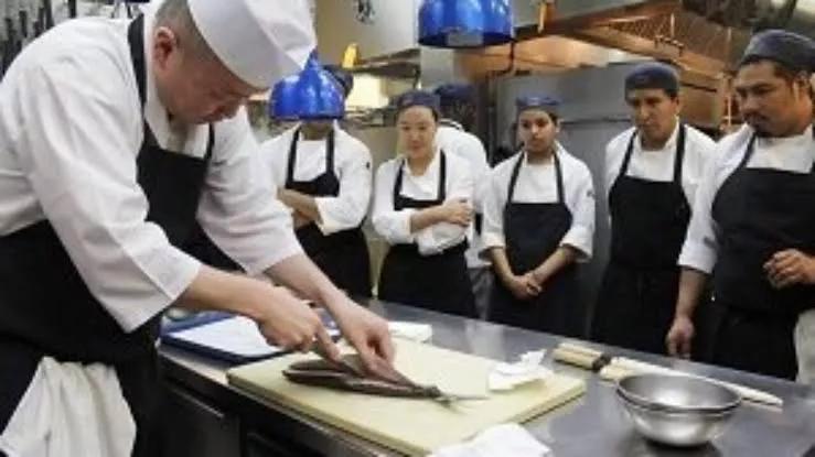 在澳洲做西厨收入多少,在澳洲做西餐厨师