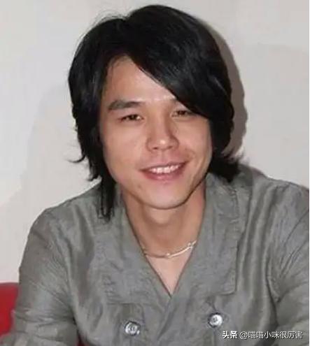 萧亚轩脸部变形,萧亚轩潇洒小姐mtv封神榜演唱会