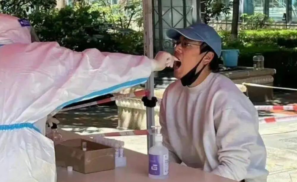 上海疫情期间的彭于晏,疫情期间居家的彭于晏