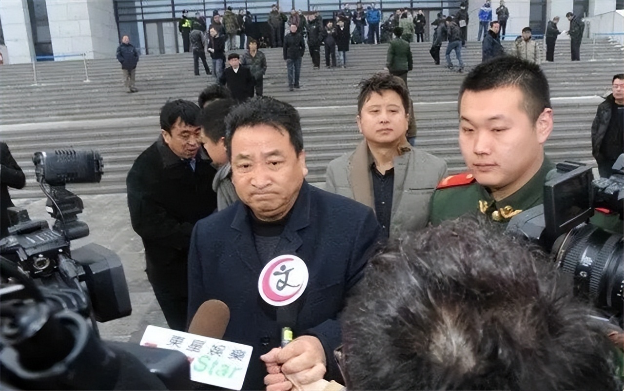 王平去世追悼会视频,王平去世李伯祥