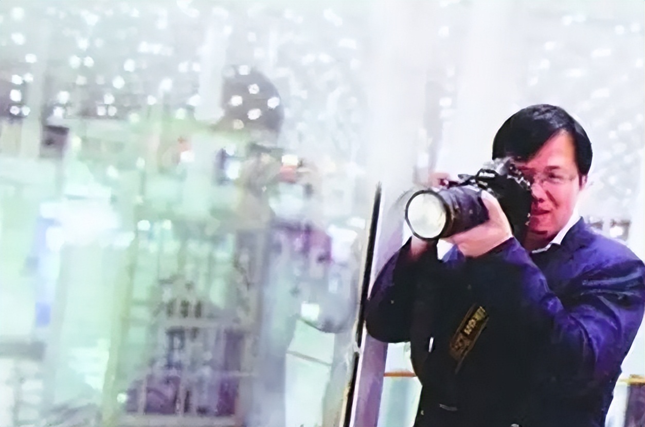 狗仔卓伟消亡史,狗仔卓伟去哪了