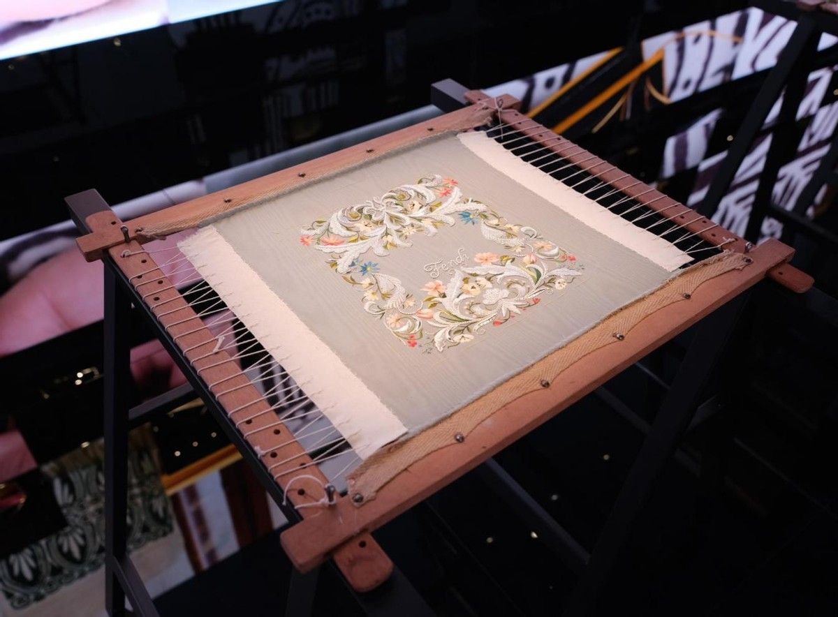 fendi喜茶怎么获得,fendi与喜茶以什么形式合作