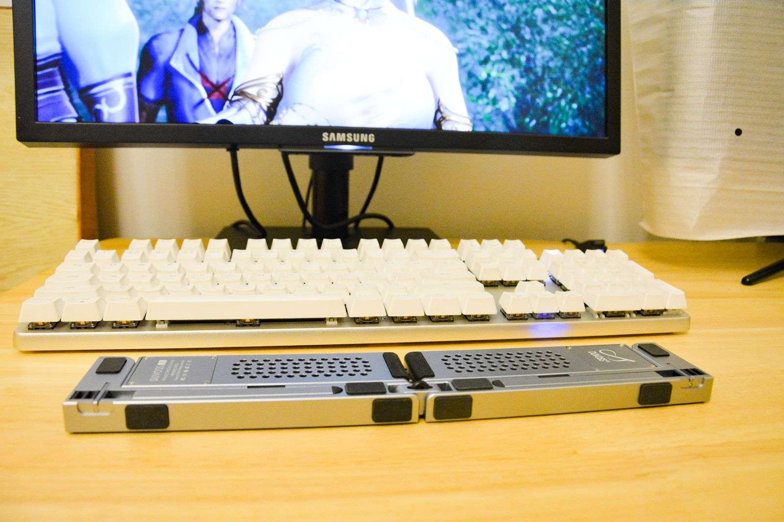 难以置信，这个音箱会变形，DUVOSS德渥-U1笔记本支架音箱体验