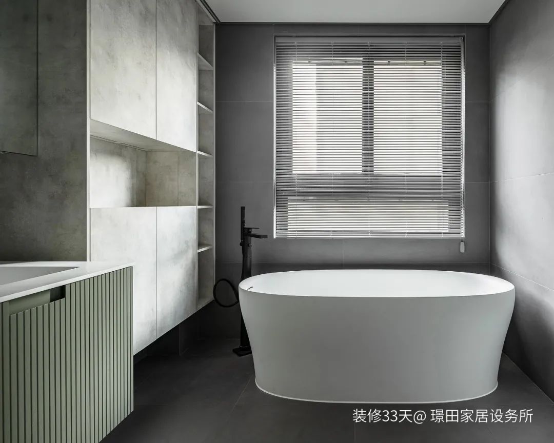 大连193平赠带阁楼大平层装修,现代轻奢大平层简装