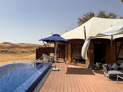 阿联酋丽思卡尔顿,阿联酋野奢帐篷