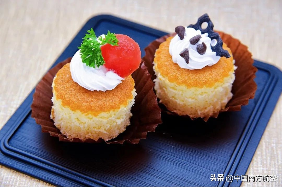 南航国际航班付费经济舱,南航飞机选餐流程