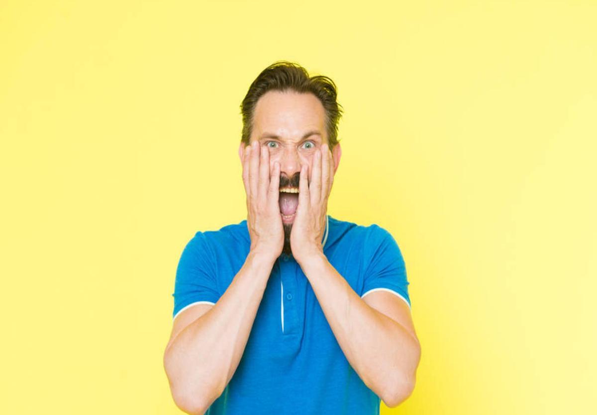 女子腹部痒，医生用镊子夹出16只阴虱！原来阴虱有4个传播途径