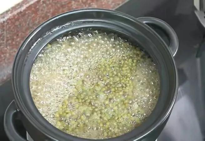 夏天防中暑的几道菜,适合中暑吃的清淡食谱