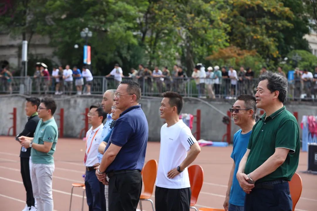 第四届贡嘎杯足球赛西南科技大学,贡嘎杯足球比赛西南民族大学回放