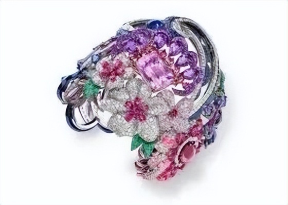 珠宝简讯,珠宝高定梵克雅宝