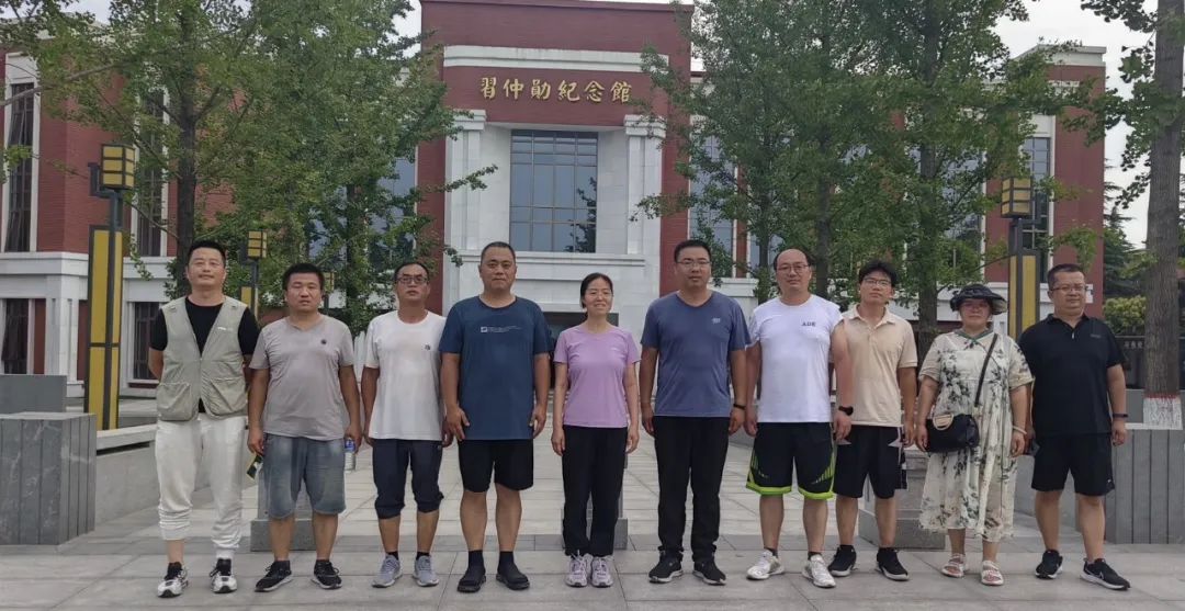 姹傜湡涓娓稿娲诲姩,姹傜湡璺佃