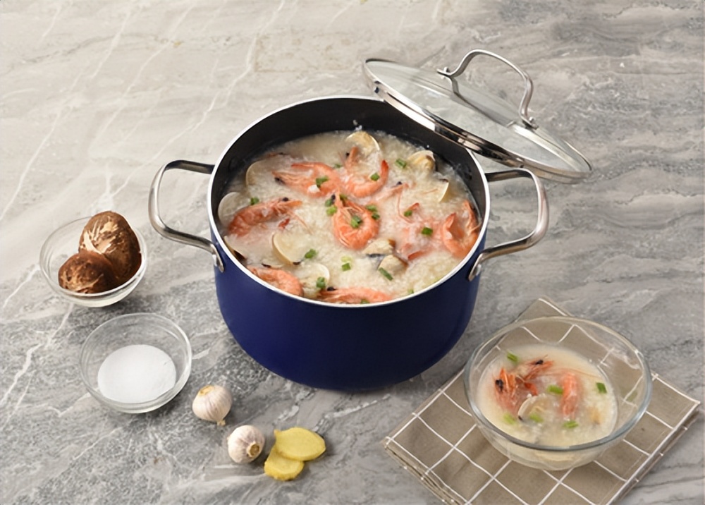 这款陶瓷锅是真正的不粘锅,真正耐用的不粘锅