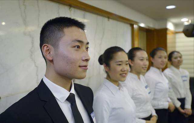 国家公务员面试服装推荐,2022国家公务员面试礼仪备考指南