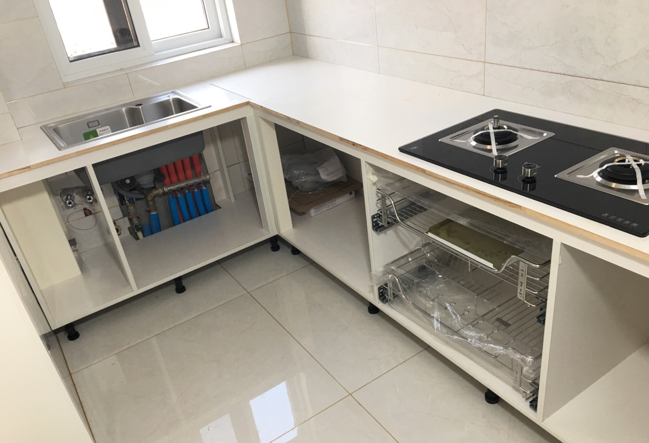 5万穷装攻略成都,5万穷装112平黑白极简