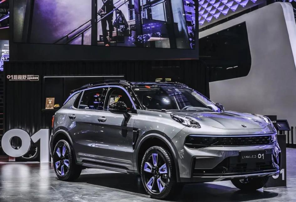 领克01安全减配,领克01安全性碰撞测试