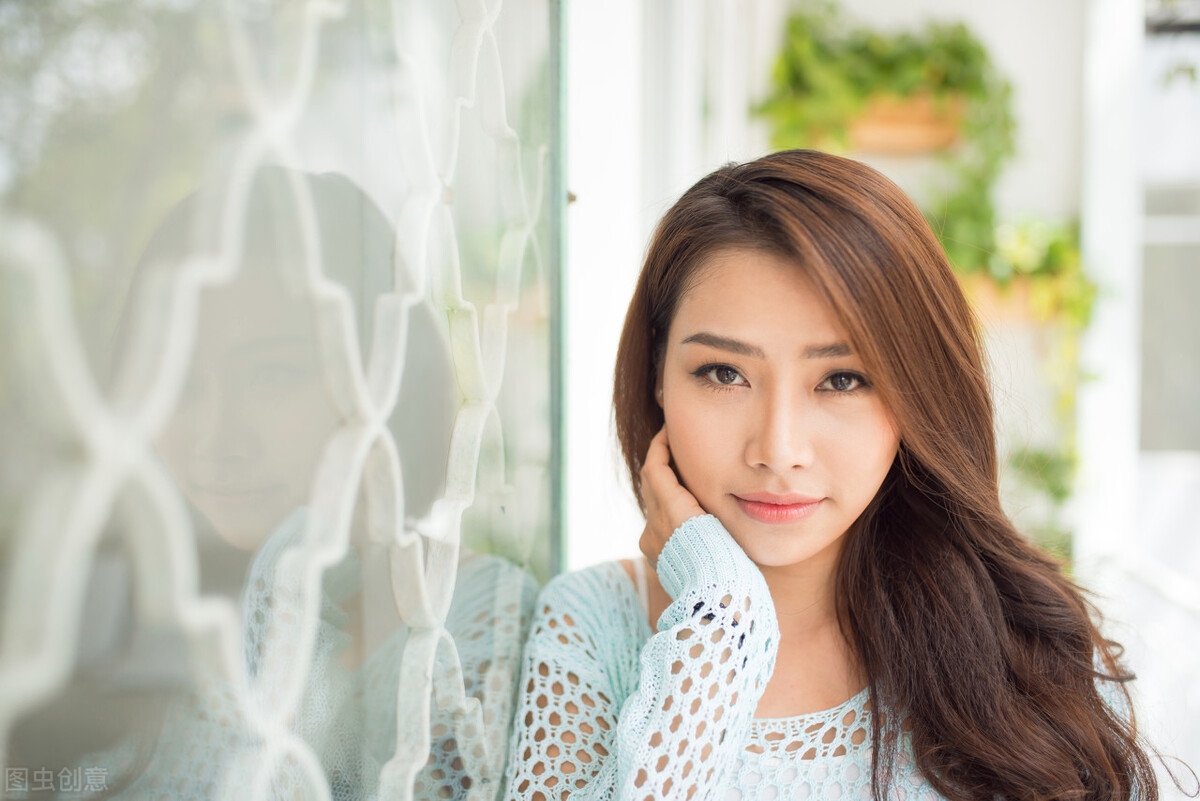 喜欢上一个有家室的女人是悲哀的,喜欢上一个有婚姻的女人怎么办